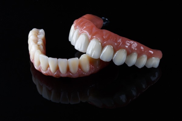 Implante dentário